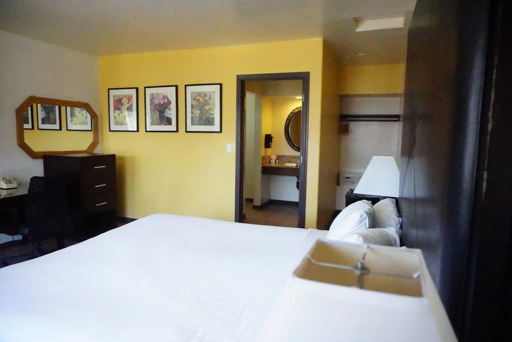 Casa Bella Inn Downtown La Лос-Анджелес Экстерьер фото