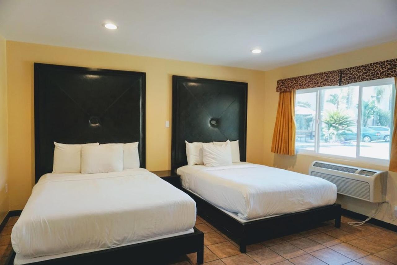 Casa Bella Inn Downtown La Лос-Анджелес Экстерьер фото